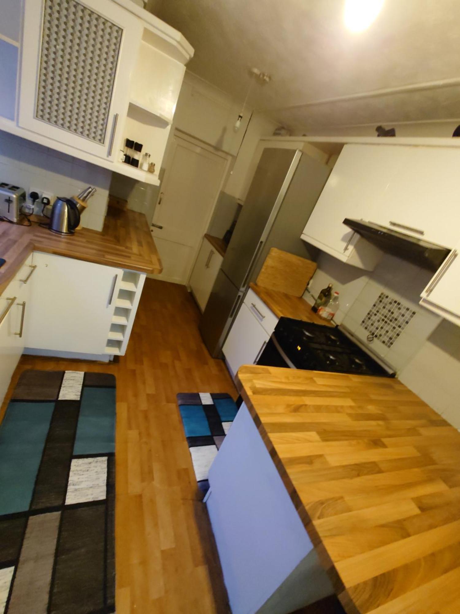 Edwardian 4 Bedrooms With 4 Bathrooms Townhouse, Next To Underground, Accommodates 10 People London Bagian luar foto